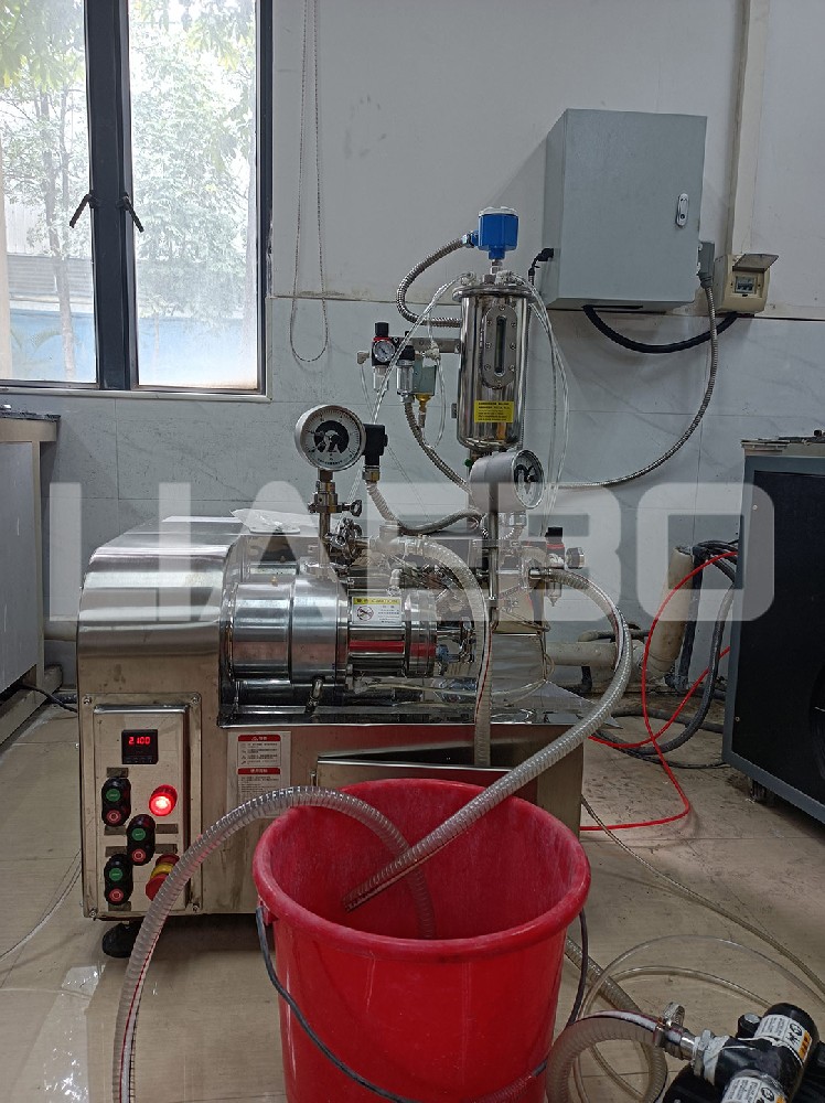 廣東某股份有限公司0.5L實驗室納米砂磨機(jī)調(diào)試成功